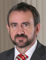 Prof. Dr. Dr. h.c. mult. Hermann Parzinger