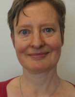 Dr. Nadine Riedl