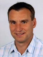 Dr. Philipp Robert Hoelzmann