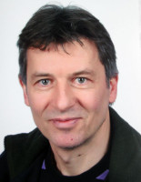 Dr. Tomas Lehmann