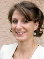Dr. Cristina Murer