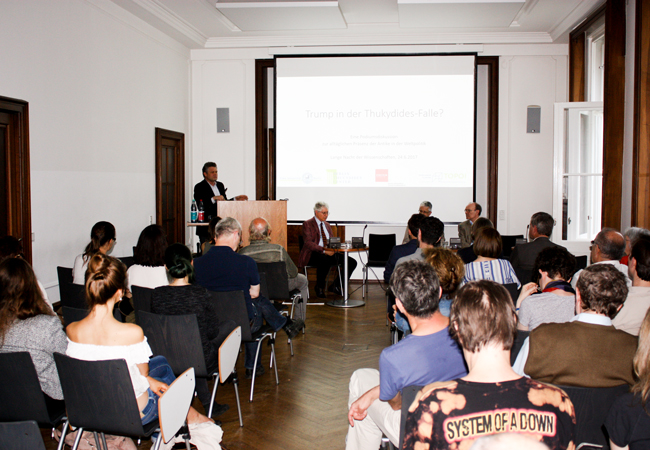 Podiumsgespräch mit Vertretern der Alten Geschichte zu den Antike-bezügen der gegenwärtigen politischen Diskussion | Foto: Hauke Ziemssen