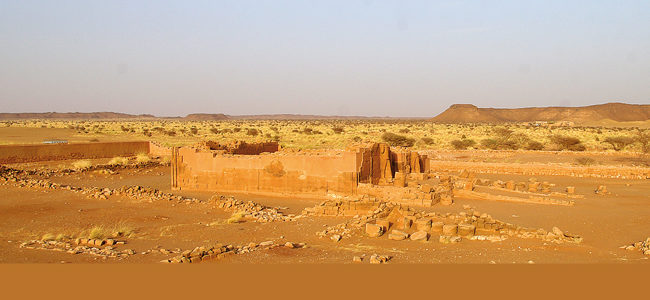 Temple 300 of the Great Enclosure in the semi desert environment of Musawwarat es-Sufra/Sudan | photo/copyright: Thomas Scheibner